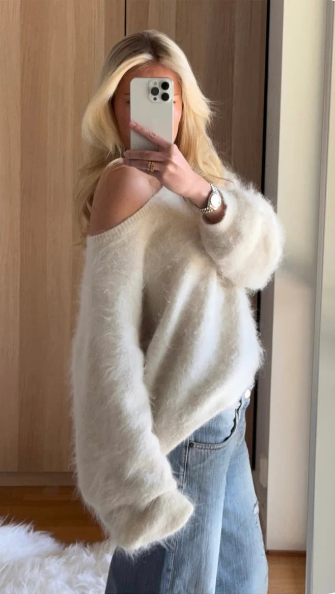 Lyora - Nude